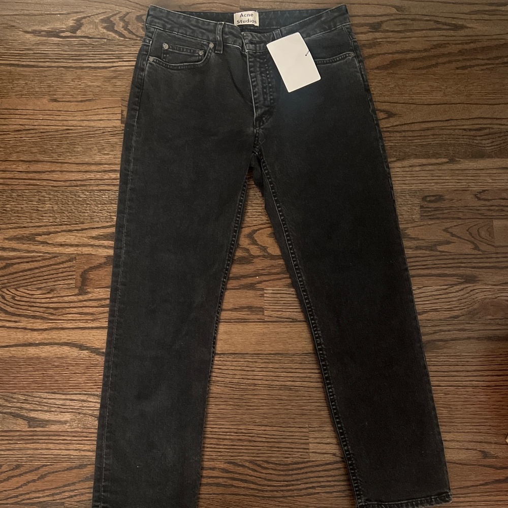 Acne studios (SOLD)